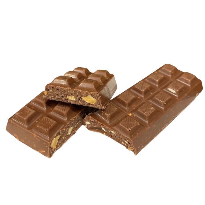 CANDY BAR - ALMOND