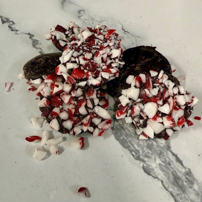 SEASONAL - PEPPERMINT DOTS - DARK