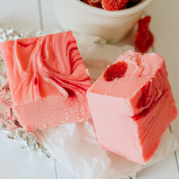 Homemade Fudge - Strawberries & Cream